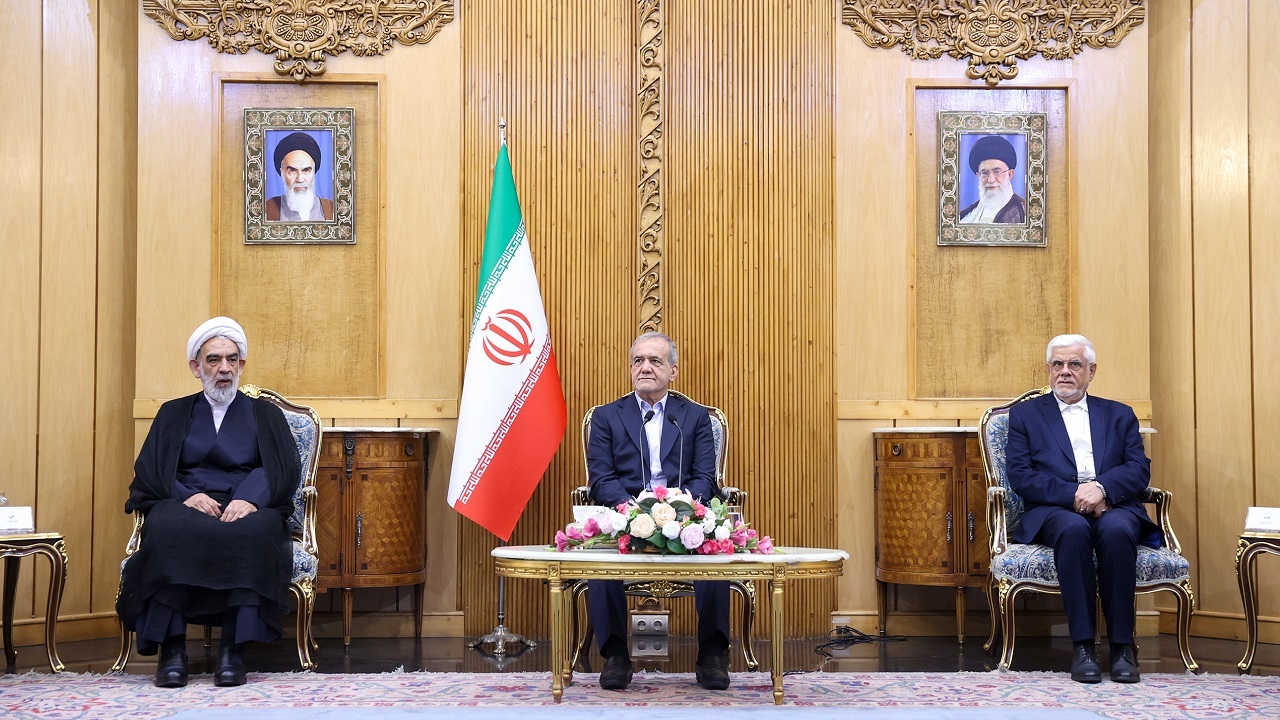 پزشکیان: ارتباط ما با آذربایجان باید بیش از پیش تقویت شود