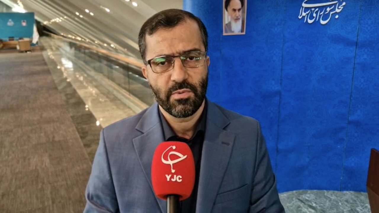 تاکید بر خطوط قرمز ایران در مذاکره با آمریکا در جلسه غیرعلنی مجلس