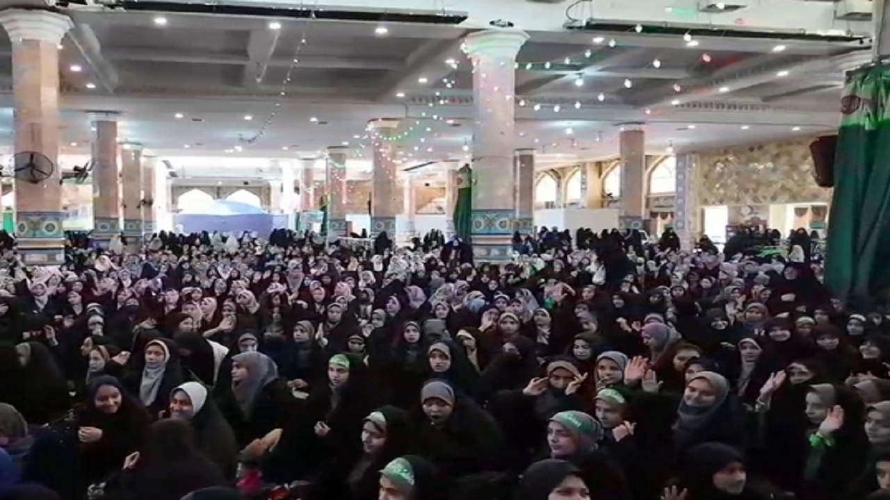 گردهمایی معصومه‌های جمکران در روزی به نام دختر