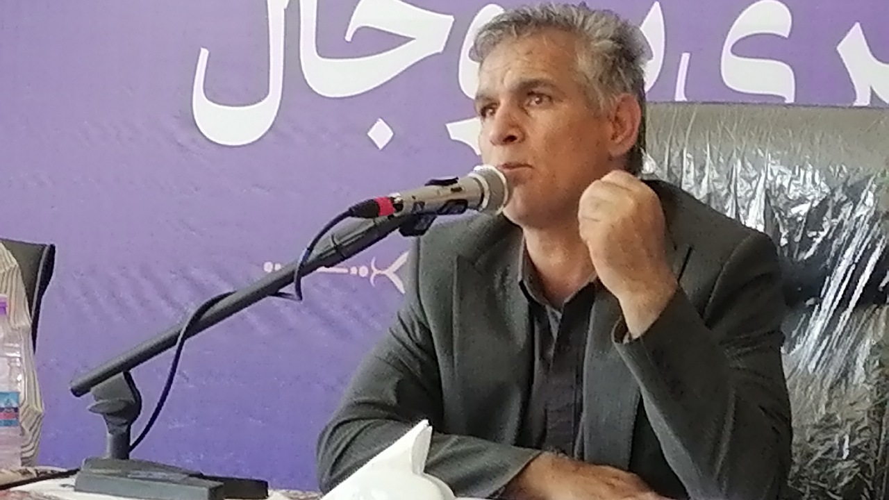 جاده های شهربابک به انار و سیرجان در دست بازسازی است