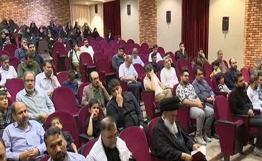 تیتر: تجدید میثاق اهالی هنر و رسانه قم با شهدای خدمت