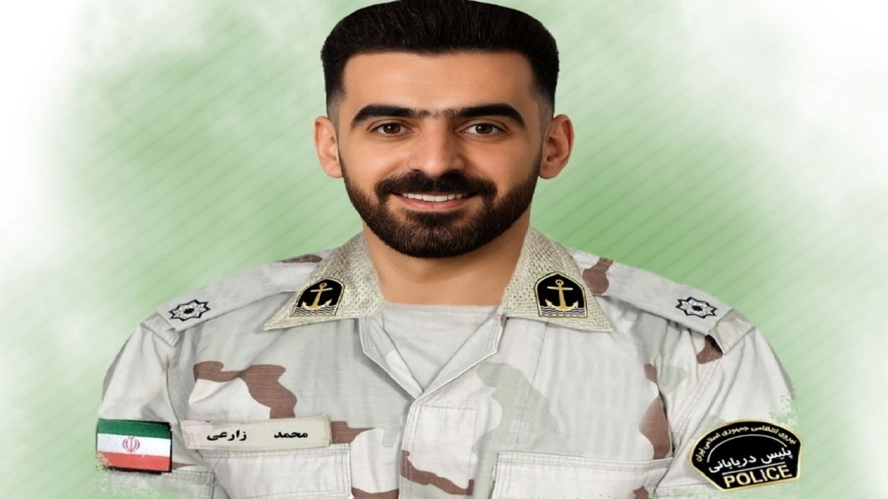 تشییع پیکر شهید زارعی در جزیره قشم