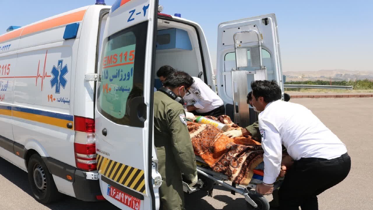 واژگونی مینی‌بوس در جاده اهر-کلیبر با ۲۵ مصدوم