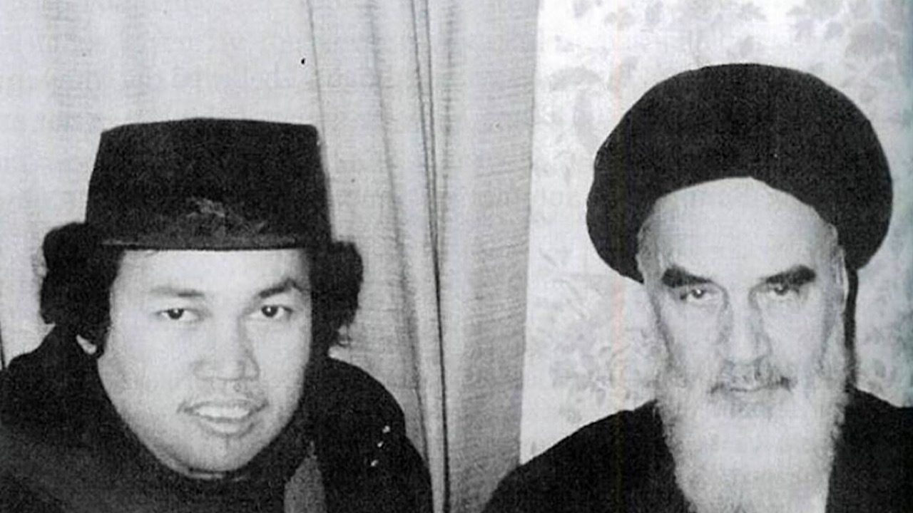 خاطره ماندگار سیاست‌مدار مالزیایی از دیدار ۹ ساعته با امام خمینی (ره)