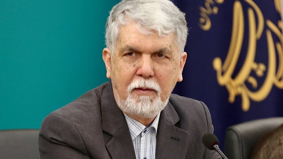 باشگاه خبرنگاران -وزیر ارشاد: باید معلوم کنیم چه انتظاراتی از سند هنر‌های تجسمی داریم