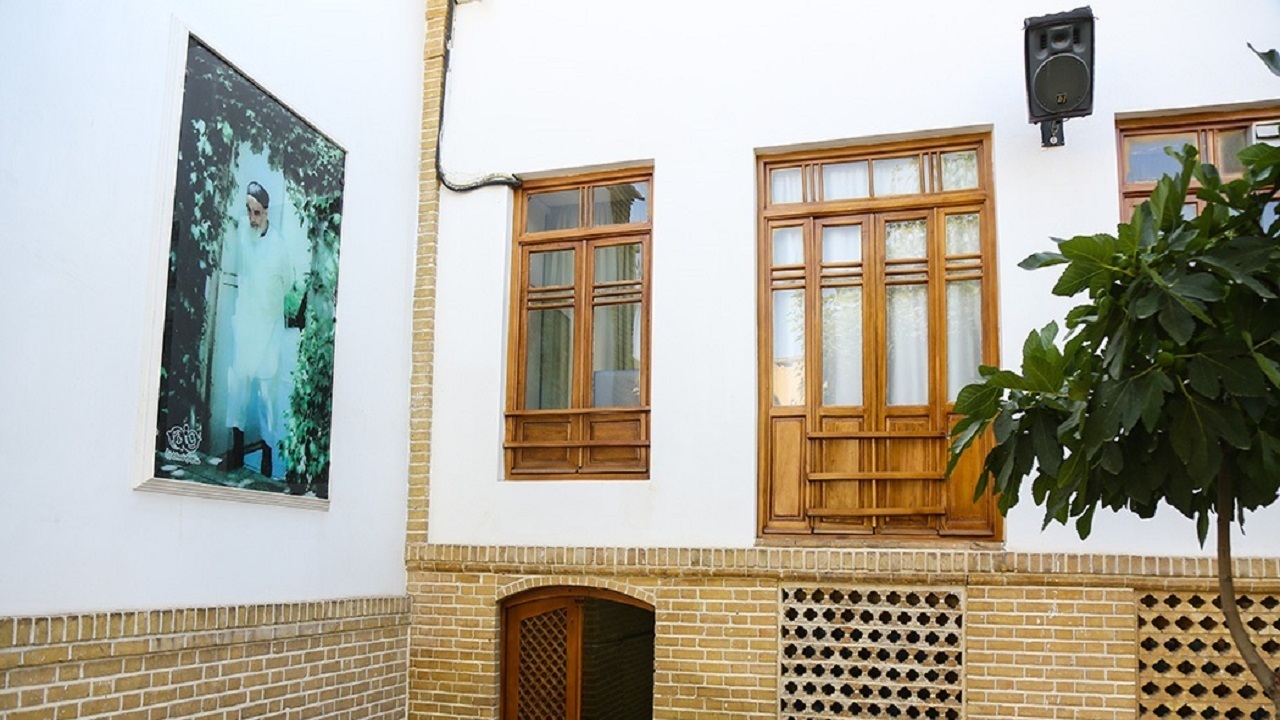 خانه امام خمینی (ره) در قم؛ خشت‌هایی که انقلاب را به یادگار گذاشتند + فیلم