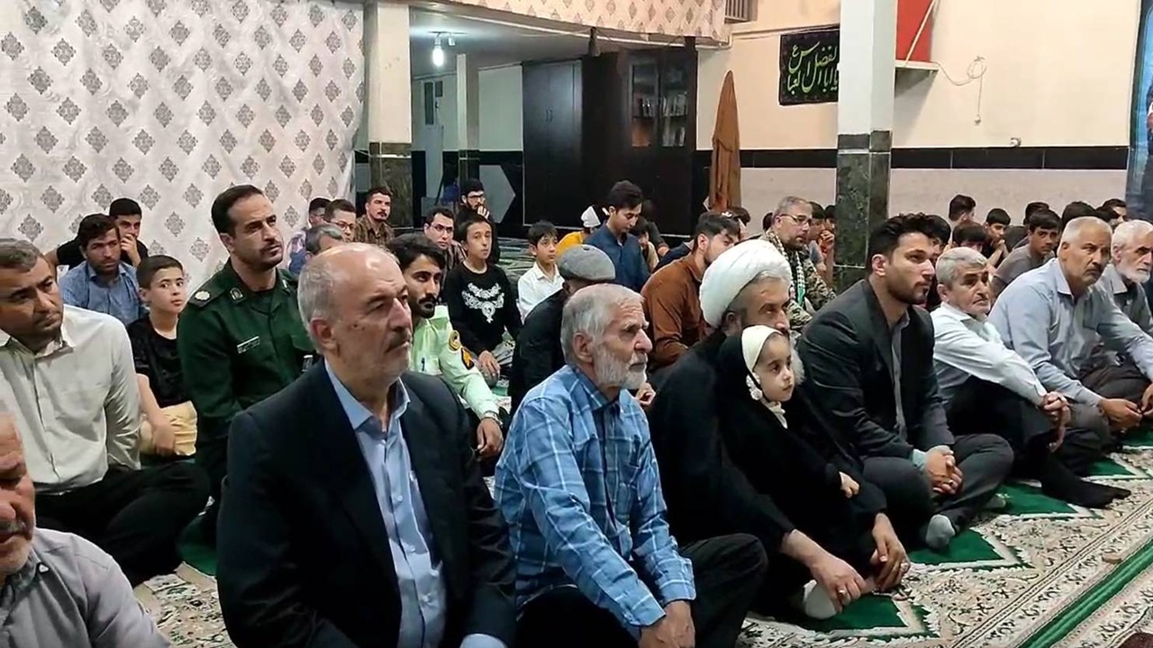 مراسم گرامیداشت امام خمینی(ره)