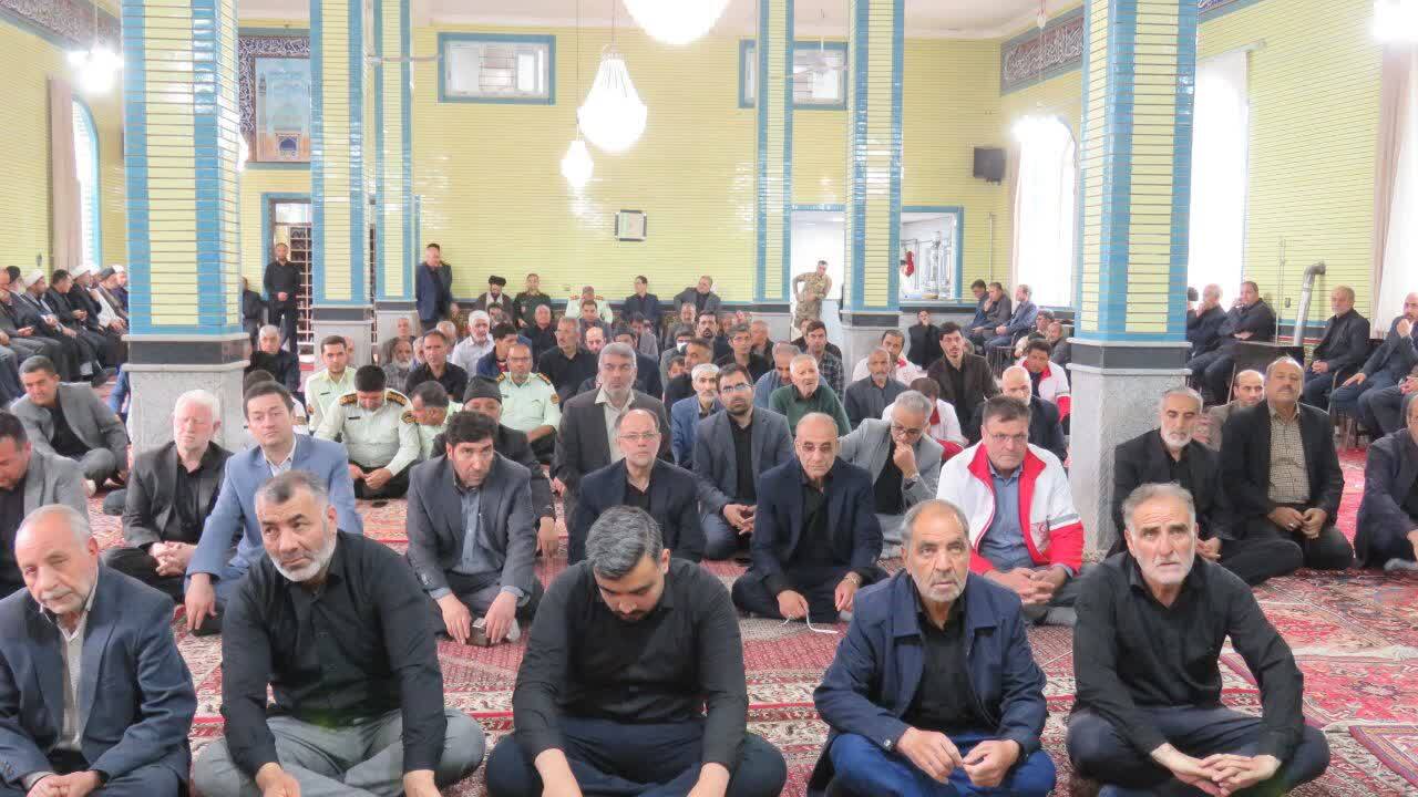 هریس در سی و ششمین سالگرد رحلت امام خمینی (ره) غرق در حزن و اندوه شد + فیلم و عکس