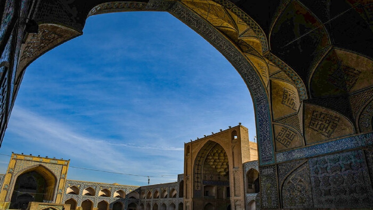 باشگاه خبرنگاران -عبور مترو از جوار «مسجد «جامع» اصفهان زیر ذره‌بین یونسکو قرار گرفت