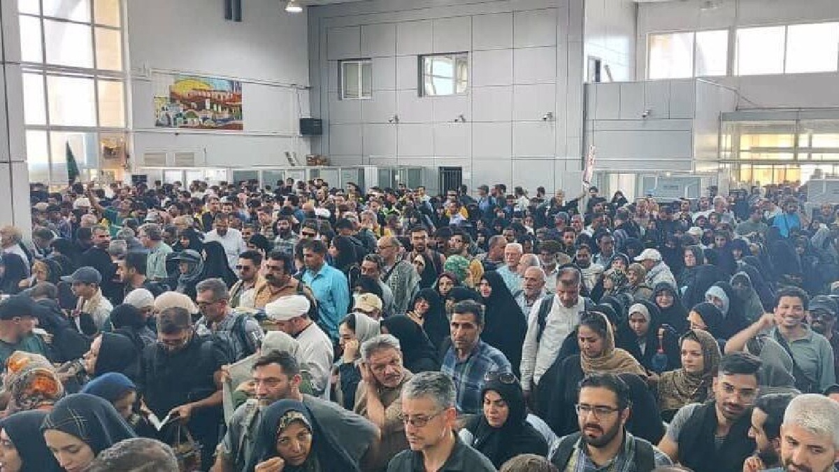 باشگاه خبرنگاران -افزایش درهای ورودی در مرز مهران به ۱۴ مورد