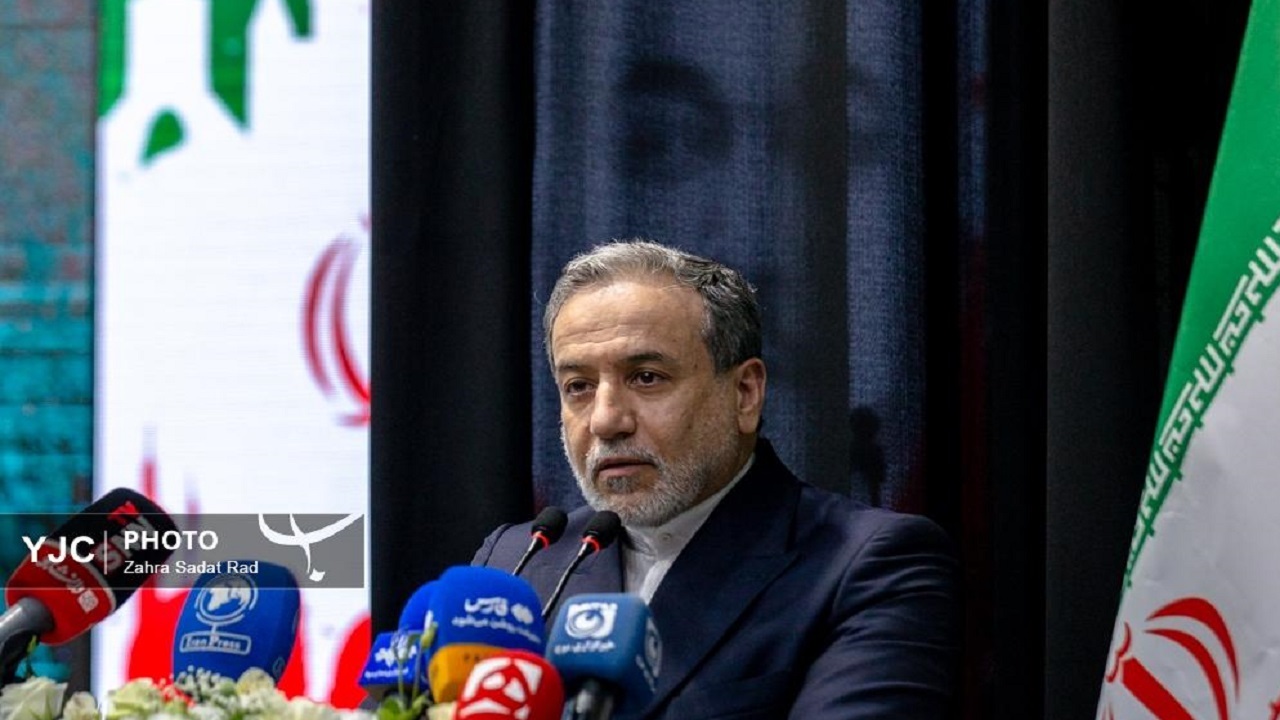 هشدار عراقچی به سه کشور اروپایی؛ ایران در برابر هرگونه نقض حقوق خود، واکنشی قاطع نشان خواهد داد