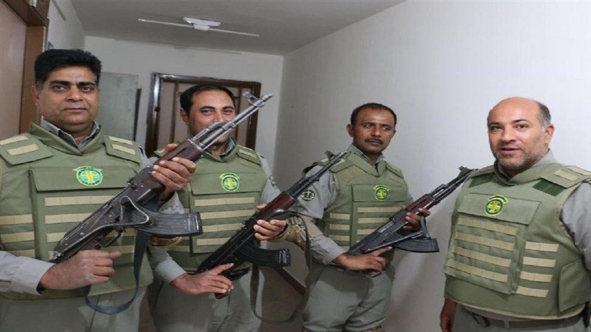 باشگاه خبرنگاران -مشکلات و معیشت محیط‌بانان در اولویت است