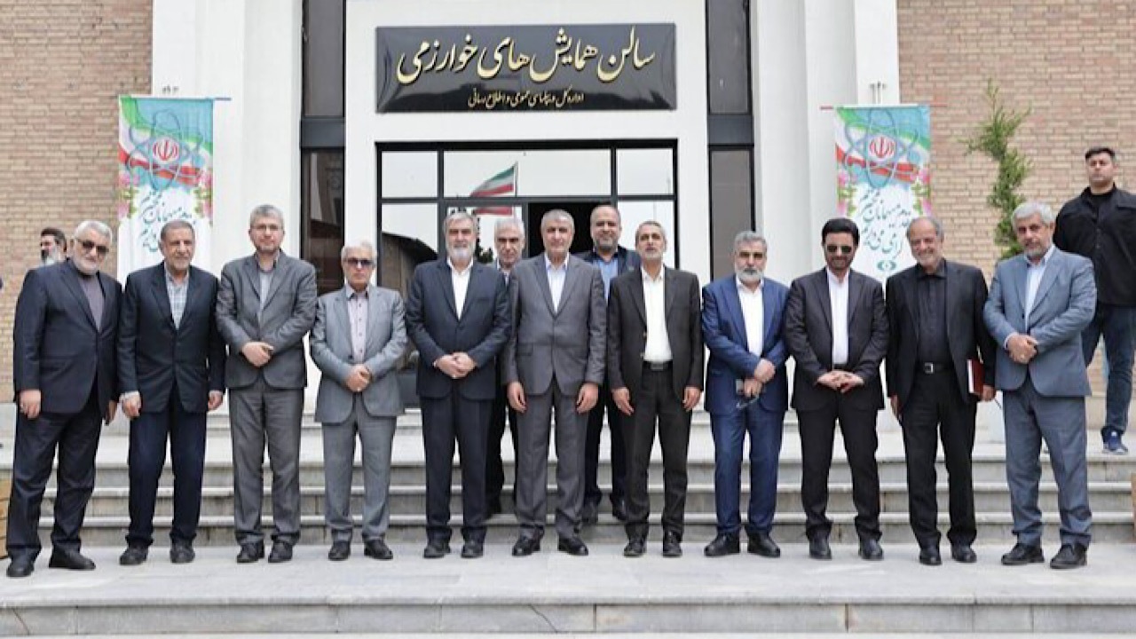 روسیه هشت نیروگاه اتمی در ایران می‌سازد
