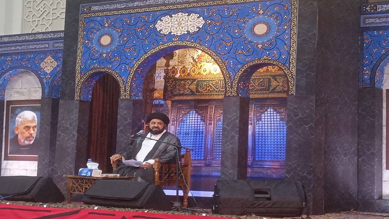دشمن به دنبال تجزیه امت اسلامی است / پرچم مقاومت بر زمین نخواهد افتاد