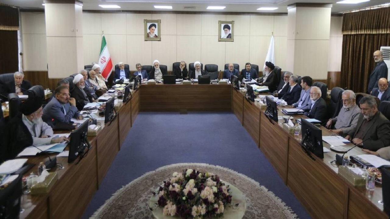 رای مجمع تشخیص مصلحت نظام به «موافقتنامه انتقال محکومان میان ایران و ونزوئلا»/ ادامه بررسی لایحه CFT