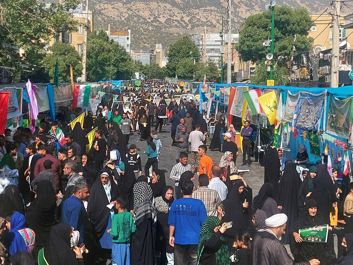 مهمان۱ کیلومتری غدیر در یاسوج به رغم گرمای شدید هوا