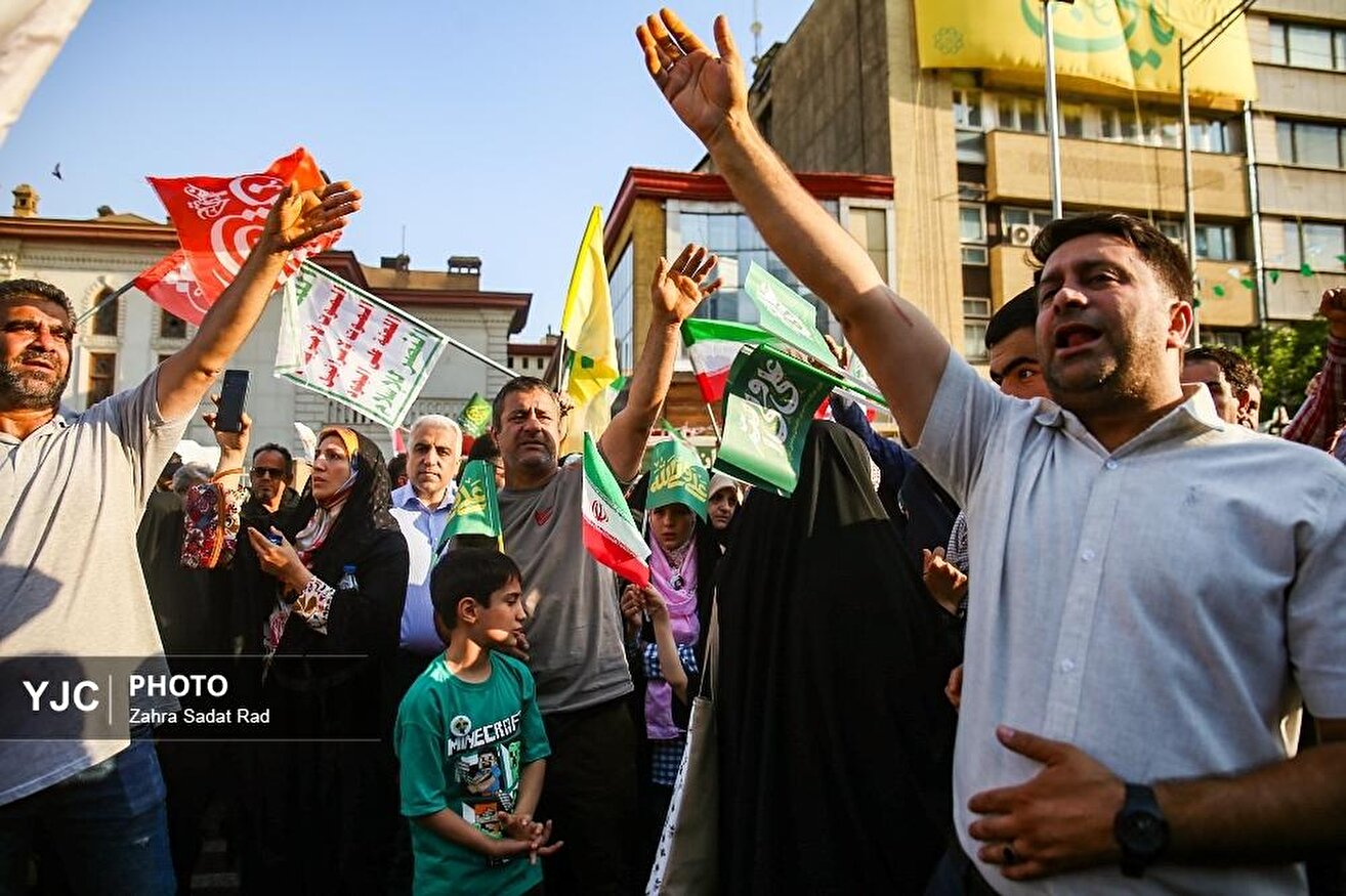 مهمونی ۱۰ کیلومتری غدیر با شعار «ایران ذوالفقار علی»
