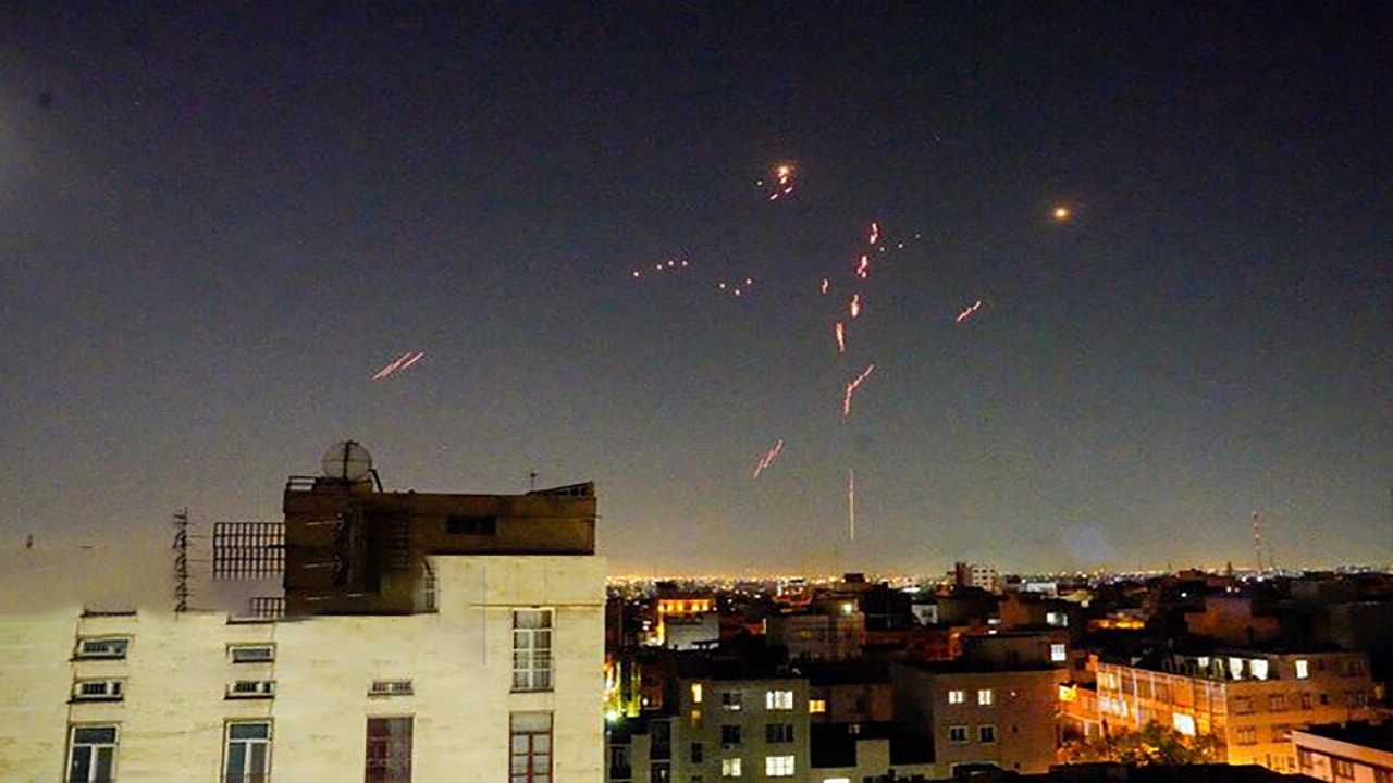 فعال‌شدن پدافند هوایی در مناطقی از تهران