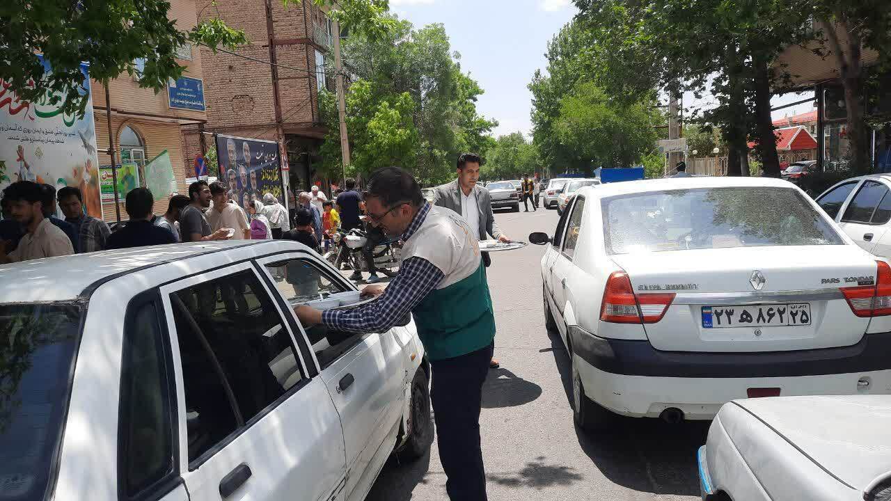 برپایی ایستگاه صلواتی به مناسبت عید غدیر و گرامیداشت شهدا در هریس برپایی ایستگاه صلواتی به مناسبت عید غدیر و گرامیداشت شهدا در هریس