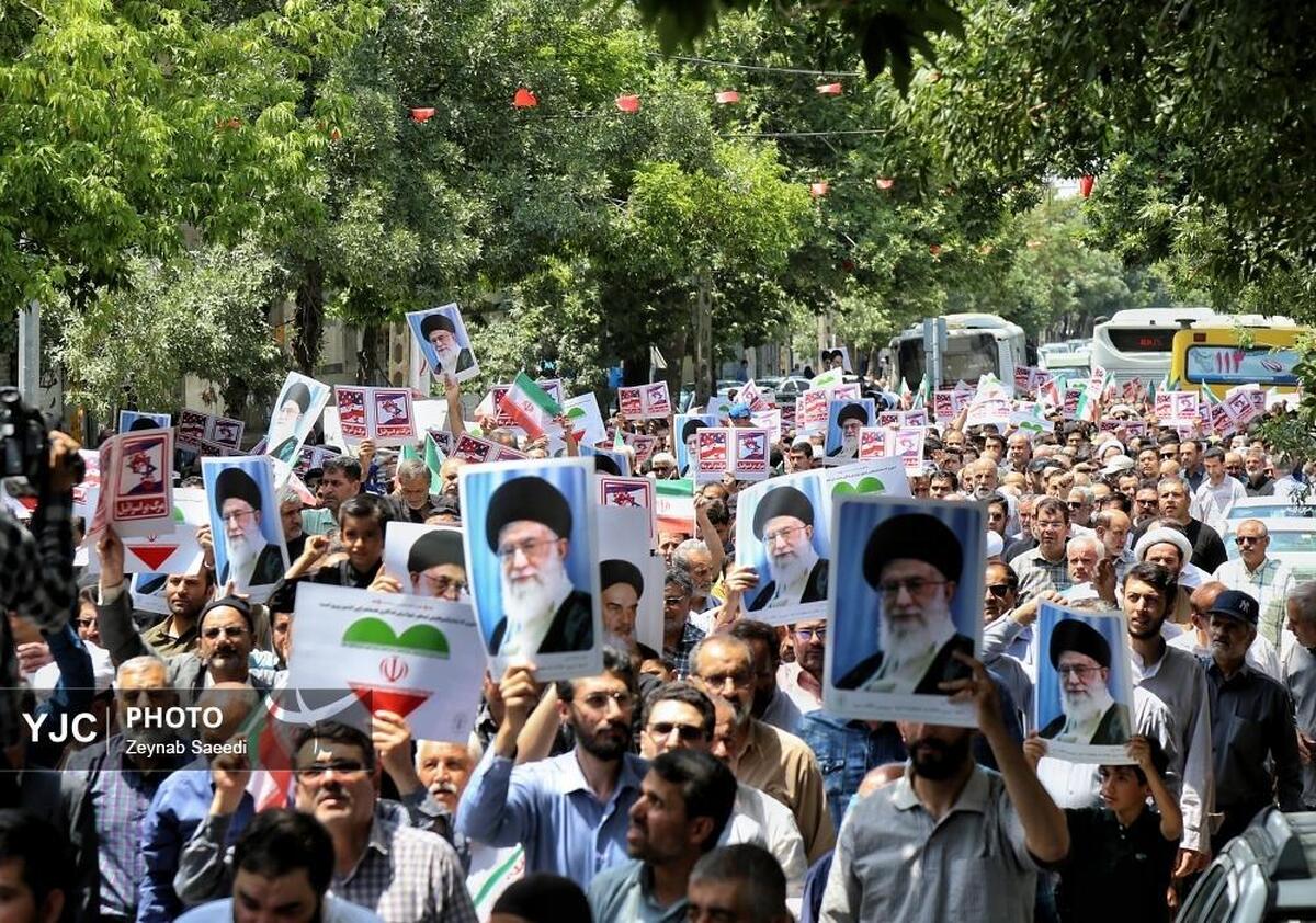 حمله وحشیانه رژیم متجاوز به ساختمان شیشه‌ای صداوسیما