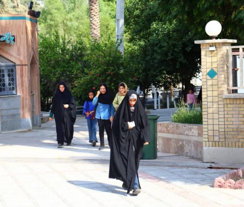 برگزاری جشن باشکوه دخترانه برگزاری جشن باشکوه دخترانه