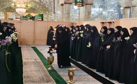 خطبه&zwnj;خوانی به&zwnj;یاد همسر شهید طهرانچی در حرم حضرت معصومه (س)