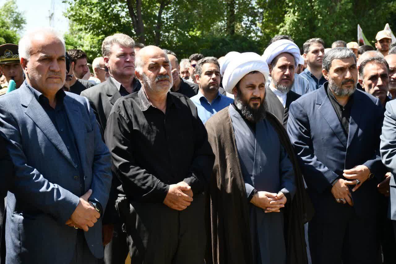 وداع با پیکر پاک و مطهر محسن آین