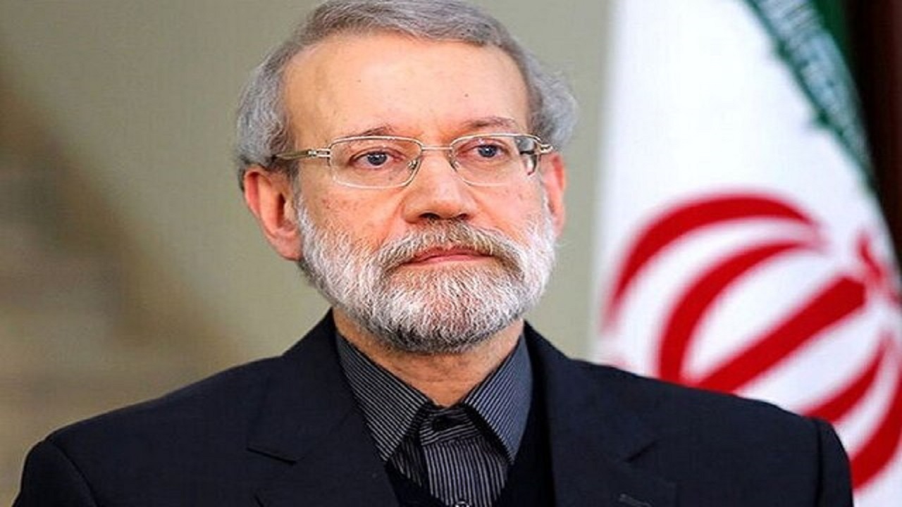 آینده از آن ایران است و ملت ایران روی عزتش تعصب دارد
