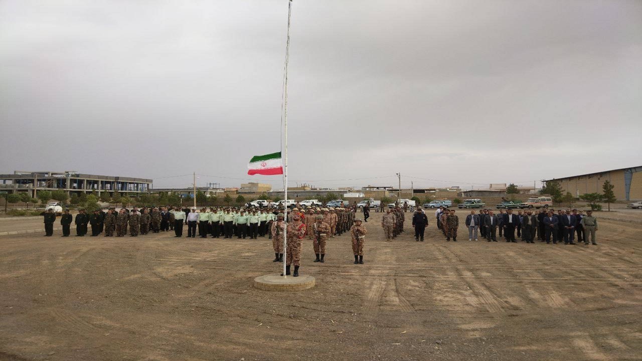 صبحگاه مشترک سالروز آزادی خرمشهر در بردسکن + عکس