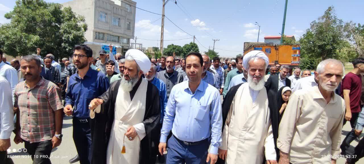 برگزاری مراسم راهپیمایی خشم و نصر در صالح آباد