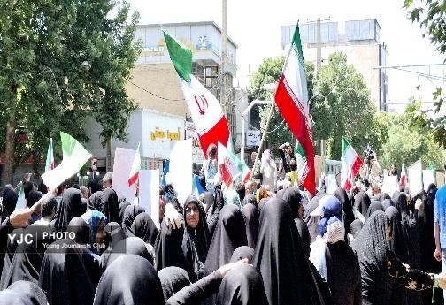 خروش جمعیت در راهپیمایی جمعه خشم شهرستان خرم آباد + فیلم و تصاویر/منتشر نشود