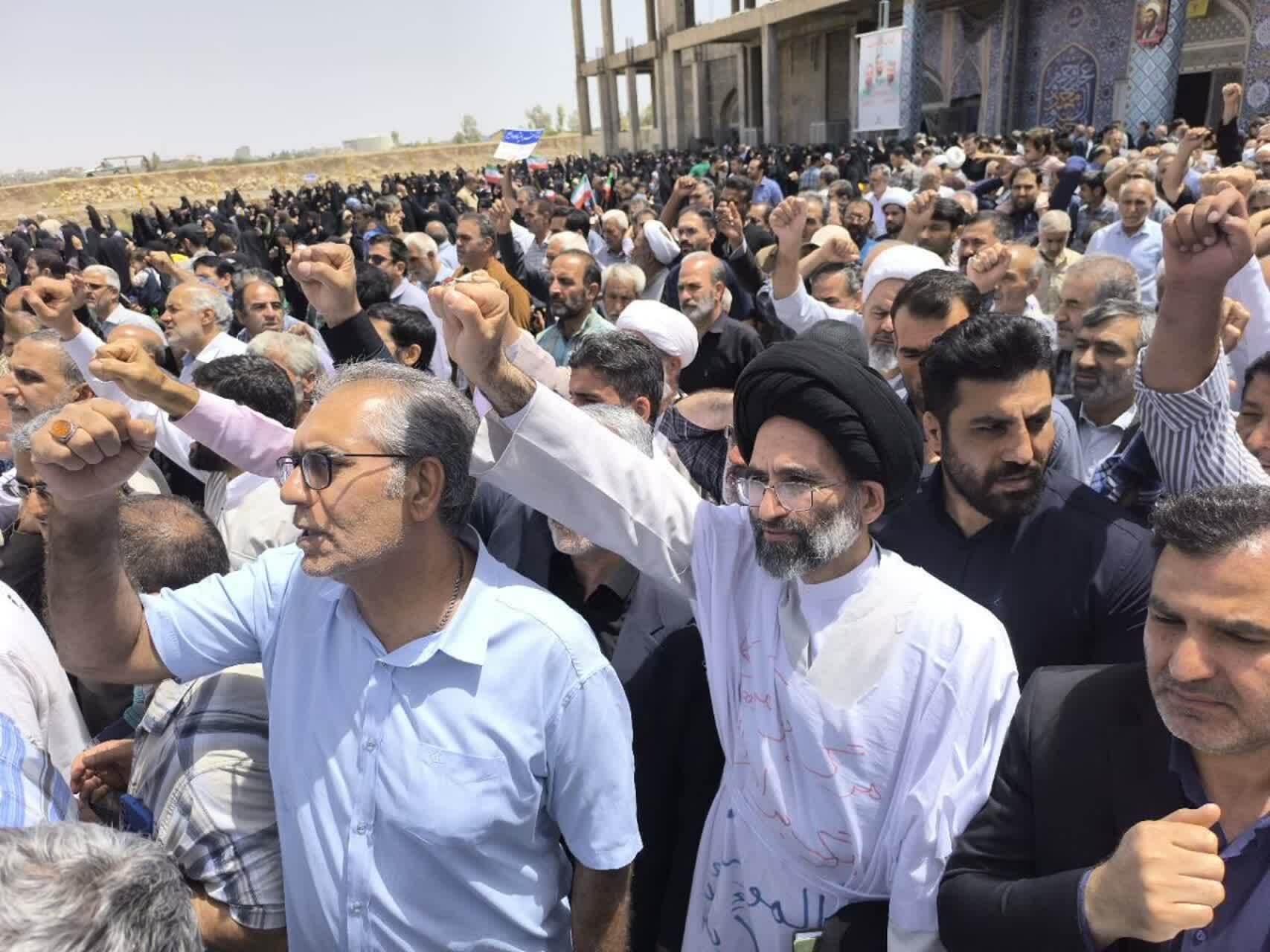 اجتماع با شکوه کاشانی&zwnj;ها در مراسم جمعه خشم