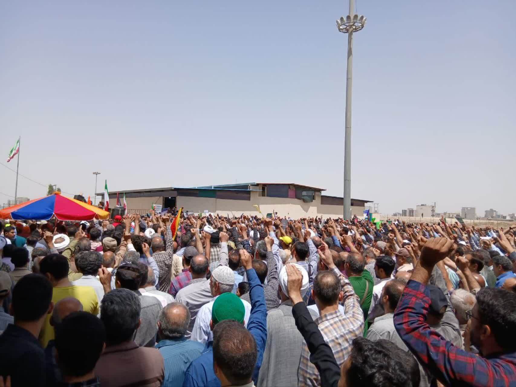 اجتماع با شکوه کاشانی&zwnj;ها در مراسم جمعه خشم