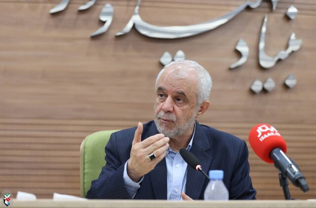 بازدید اوحدی از بیمارستان خاتم الانبیا و نحوه خدمت رسانی به جامعه معزز ایثارگری