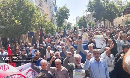 مراسم باشکوه تشییع پیکر خانواده ۵ نفره شهید نیازمند در گنبدکاووس