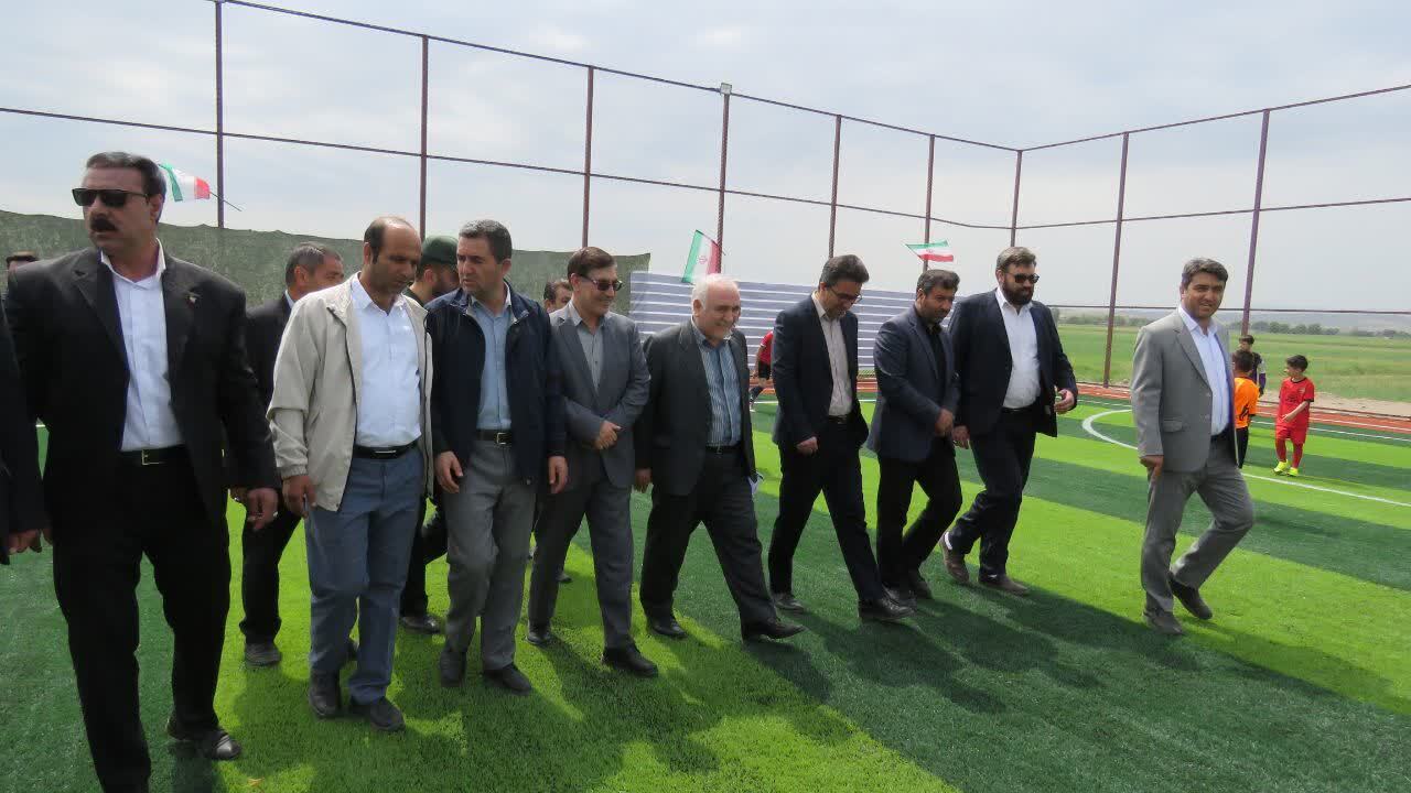 افتتاح زمین چمن مصنوعی در کلوانق