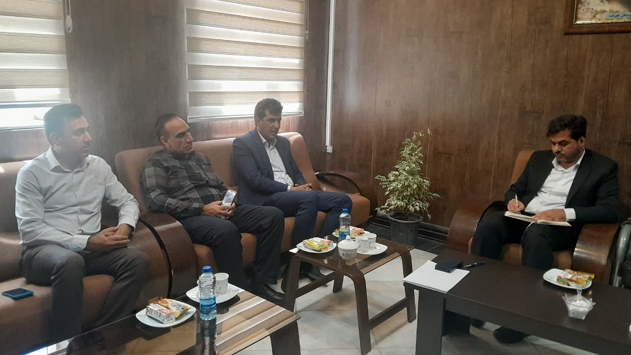 مقام قضایی خواستار تامین برق مناطق گرمسیری کرمان شد