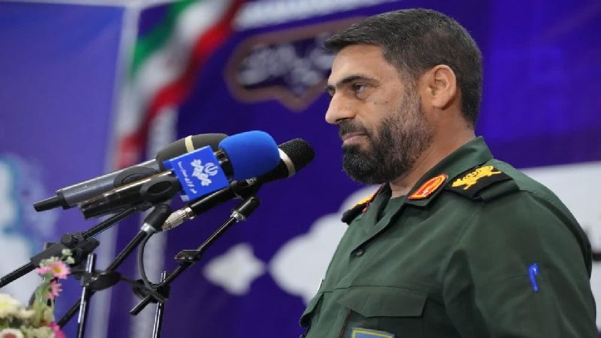 بازدید سرزده پدر و مادر‌ها از محل خدمت فرزندان سربازشان + فیلم