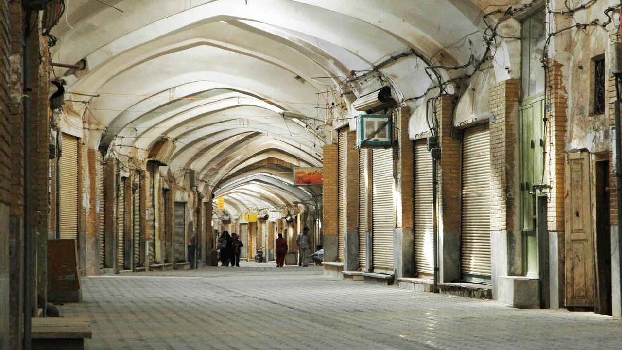 برق بازار و خیابان امام سمنان پس از ساعت ۱۷ قطع نمی‌شود