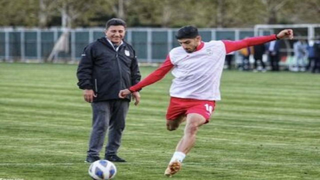 پسران خوب فوتبال پرچمداران اعتراض به ژنرال