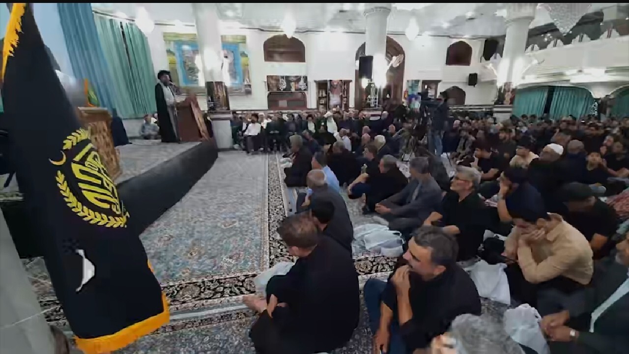 مهاجرین افغانستانی در سوگ امام جواد (ع) + فیلم