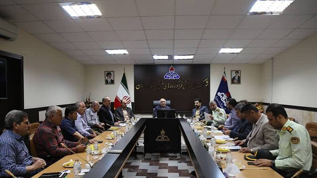 تامین وتوزیع  روزانه بیش از ۵ میلیون لیتر انواع فرآورده‌های نفتی در استان کردستان