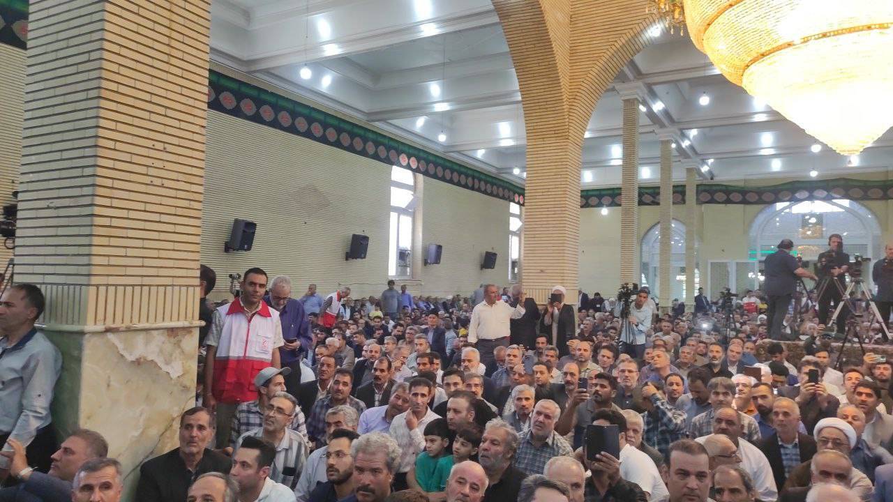 تجدید میثاق مردم روستای خیارج با آرمانهای امام خمینی (ره) و رهبری تجدید میثاق مردم روستای خیارج با آرمانهای امام خمینی (ره) و رهبری