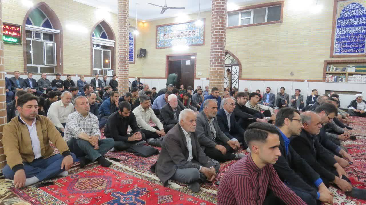 قابی خاطره انگیز از برگزاری مراسم یادواره شهدای هریس + عکس