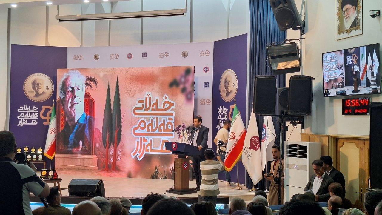 قلم، نفیس‌ترین دست‌ساز بشر و کتاب تجسم عینیت یافته ظرفیت اختصاصی انسان است
