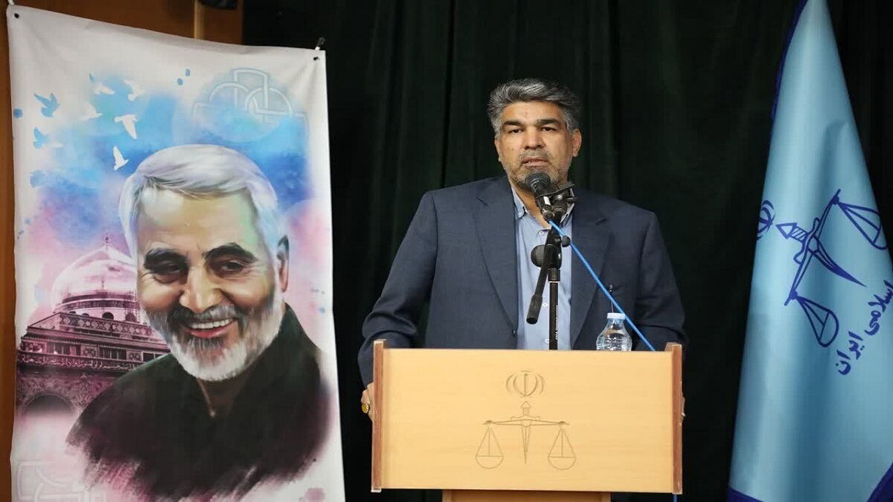 جمع‌آوری ۶۰۰ جلد سند دفترچه‌ای در نماز جمعه شهرستان‌های کرمان