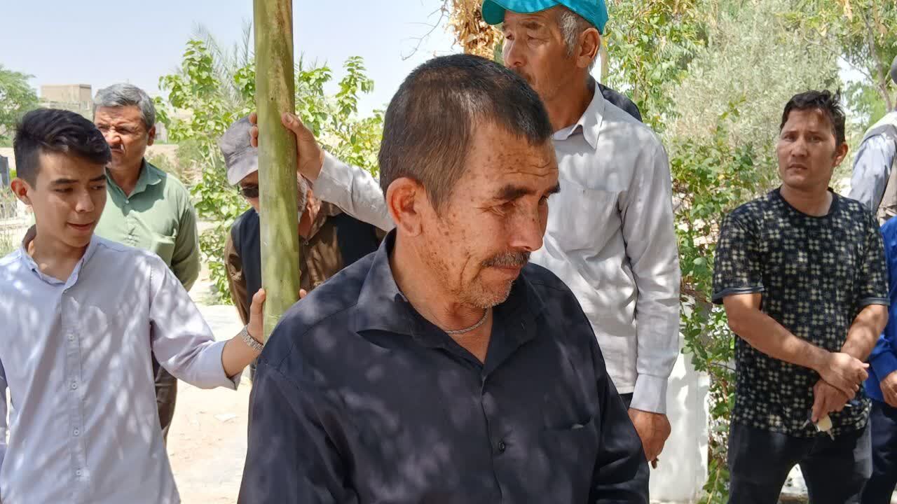 مراسم تشییع پیکر شهید افغانستانی مراسم تشییع پیکر شهید افغانستانی