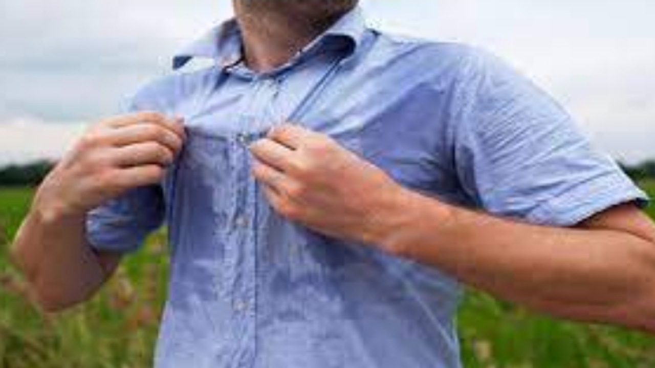 علل تعریق زیاد و راه‌های مقابله با آن