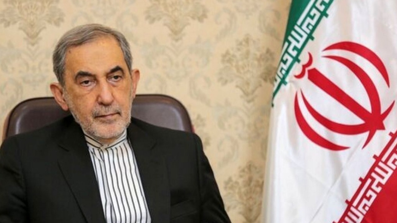 ولایتی: تجاوز به تاسیسات صلح آمیز هسته‌ای ایران نقض آشکار تمامی قوانین بین المللی است