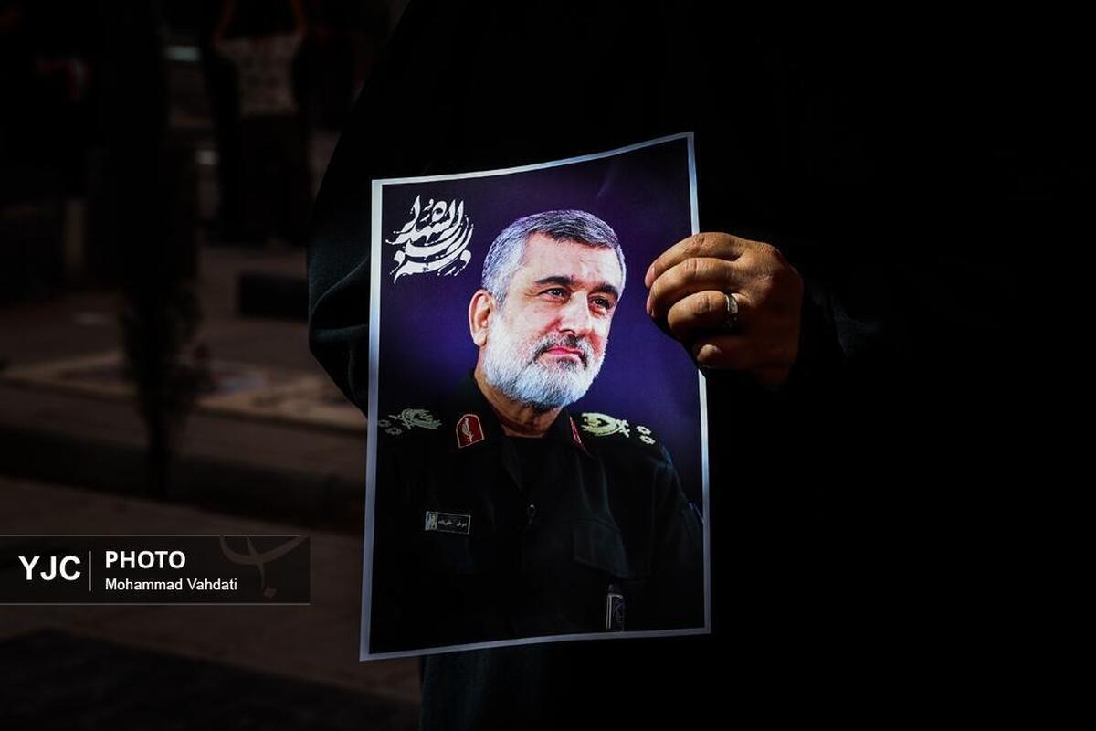 مراسم تشییع سردار شهید غلام‌حسین غیب پرور در شیراز